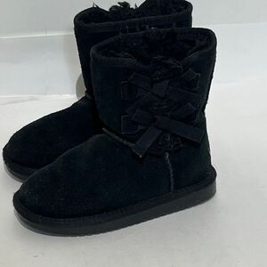Koolaburra by UGG Girls Black Victoria Short Suede Faux Fur Winter Boots Size 10